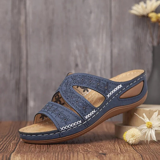Last day 50% off | High-quality orthopaedic slip-on sandals with a thick platform