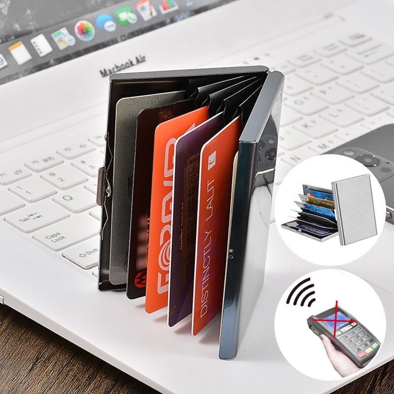 🛡️ נרתיק קלפים RFID מפלדת אל‑חלד – חוסם סריקות לא מורשות, 6 תאים, קומפקטי וקל. מושלם לנסיעות ולשימוש יומיומי! ✈️💳