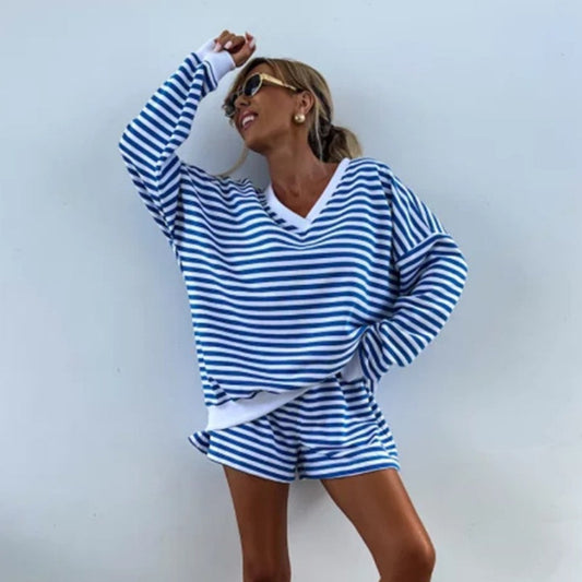 Women's Casual V-Neck Long Sleeve Top & Elastic Waist Shorts 2-Piece Set