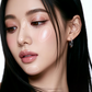 One-Swipe Shimmer Eyeshadow Stick