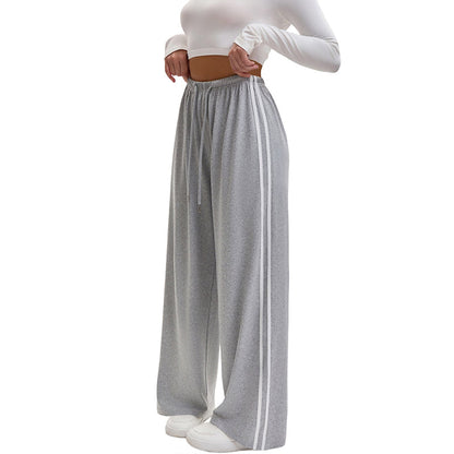 מכנסי טרנינג רחבים לנשים
