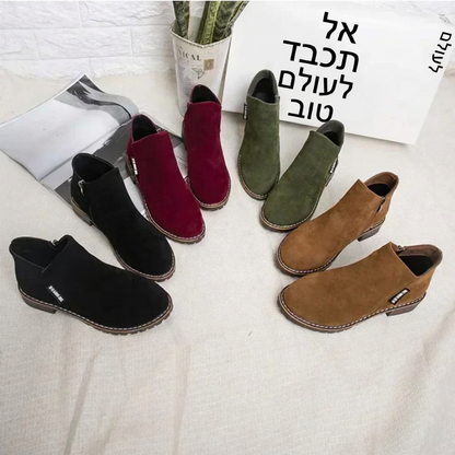 מגפי נשים לקרסול עם עקב נמוך וזיפר בצד